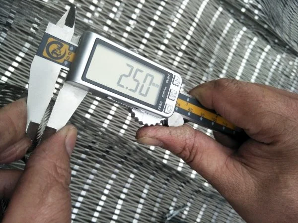 Wire rope diameter caliper test